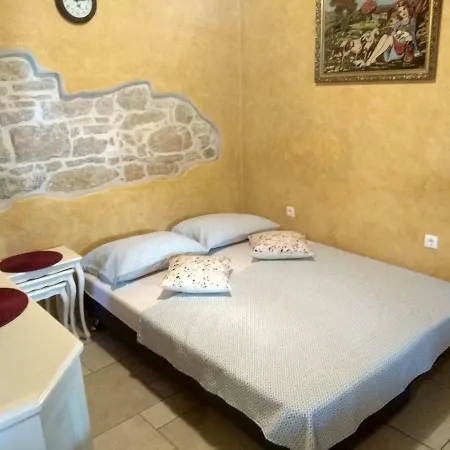 Apartman Dado *